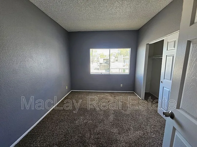 2801 E Monte Cristo Ave #201 — Photo 8