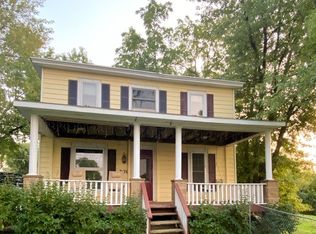201 W South St, Mount Ayr, IA 50854