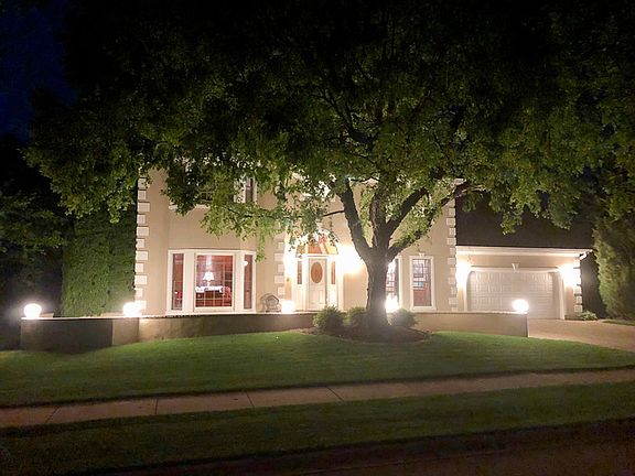 3rd image of 633 Jeremy Dr