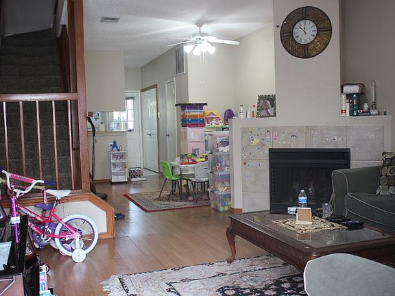 2nd image of 12238 Apricot Dr