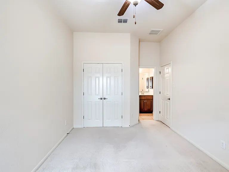 116 Azimuth Dr — Photo 5