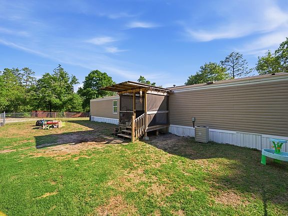 3rd image of 1729 Windy Wood Rd