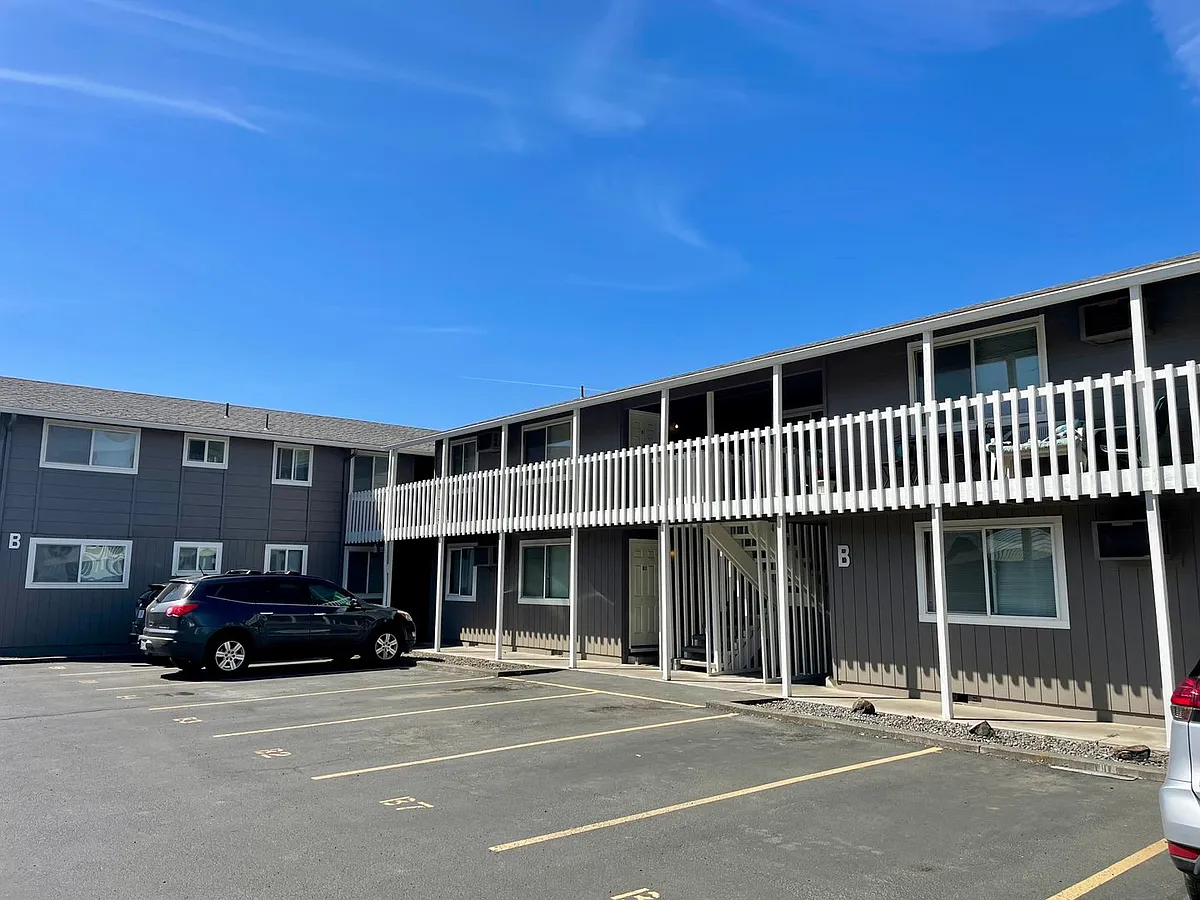 Building Photo - 519 Northgate #A4
