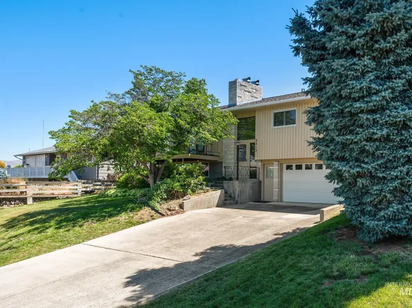 3213 Meadowlark Dr, Lewiston, ID 83501