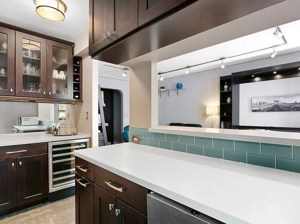 166 W 22nd St APT 1-F, New York, NY 10011