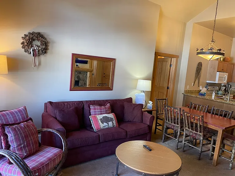 105 Wheeler Cir #409 — Photo 2