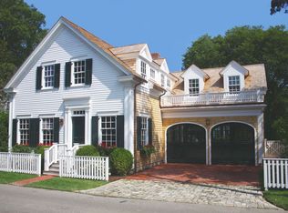 65 School St, Edgartown, MA 02539