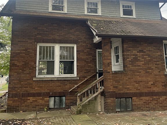 3rd image of 406 N Market St