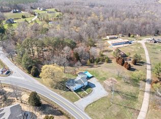 3969 Cumberland City Rd, Indian Mound, TN 37079