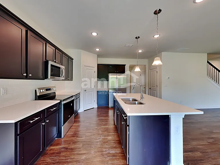 688 Alcovy Mill Park — Photo 3