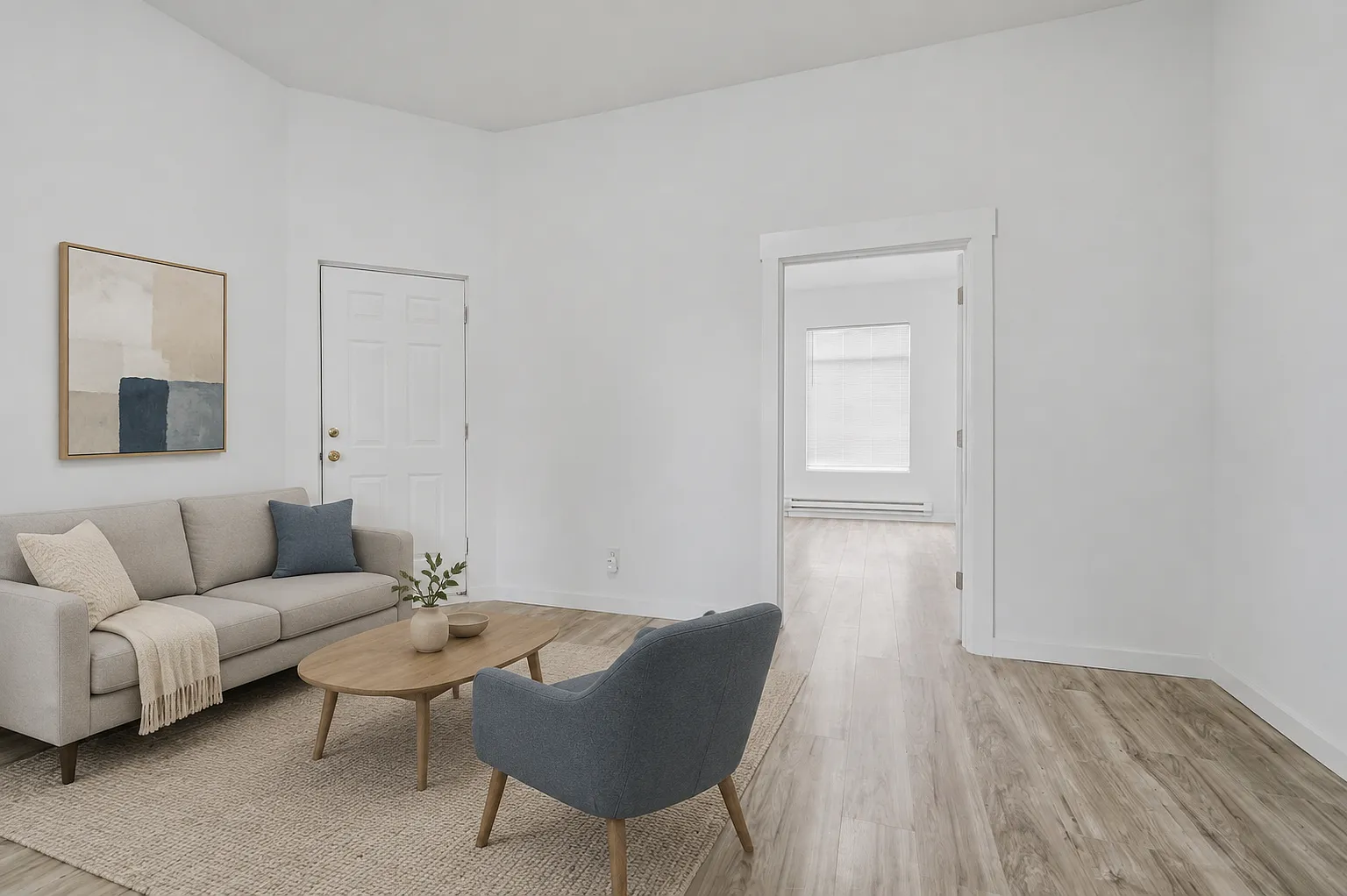 2400 N Sheridan — Photo 2