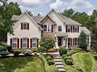 30 Winding Brook Dr, Sinking Spring, PA 19608