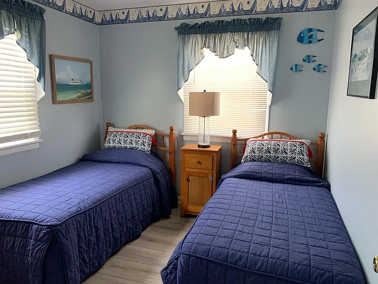 540 W Shore Dr — Photo 12