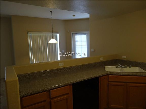 5th image of 3400 Cabana Dr Unit 1090