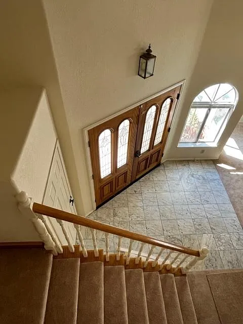 2419 Clark Lane — Photo 2