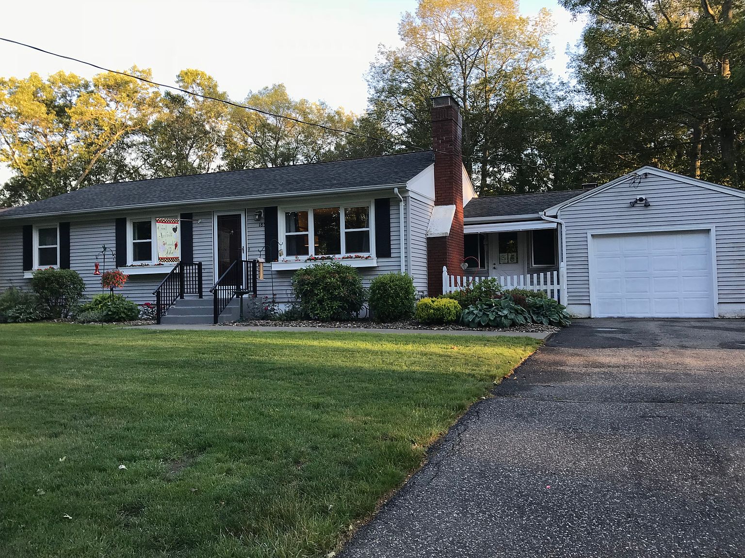 185 Chapin St, Ludlow, MA 01056 Zillow