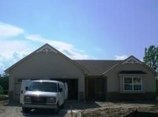 8711 S 6th Ave, Oak Creek, WI 53154