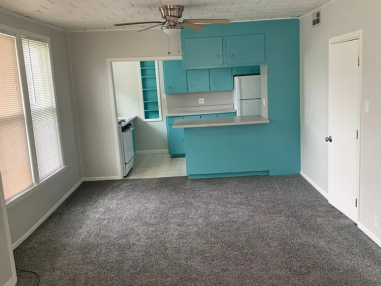 2320 Prince St #2 — Photo 5