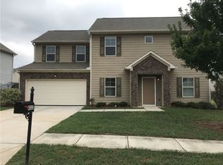 4322 Violet Way Ct, Loganville, GA 30052