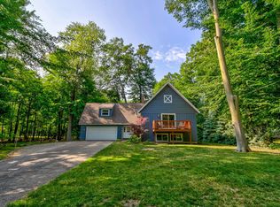 170 Wood Ave, Holland, MI 49424