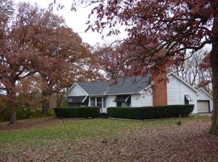 2318 Paulson Rd, Harvard, IL 60033