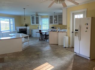 790 Range End Rd, Dillsburg, PA 17019