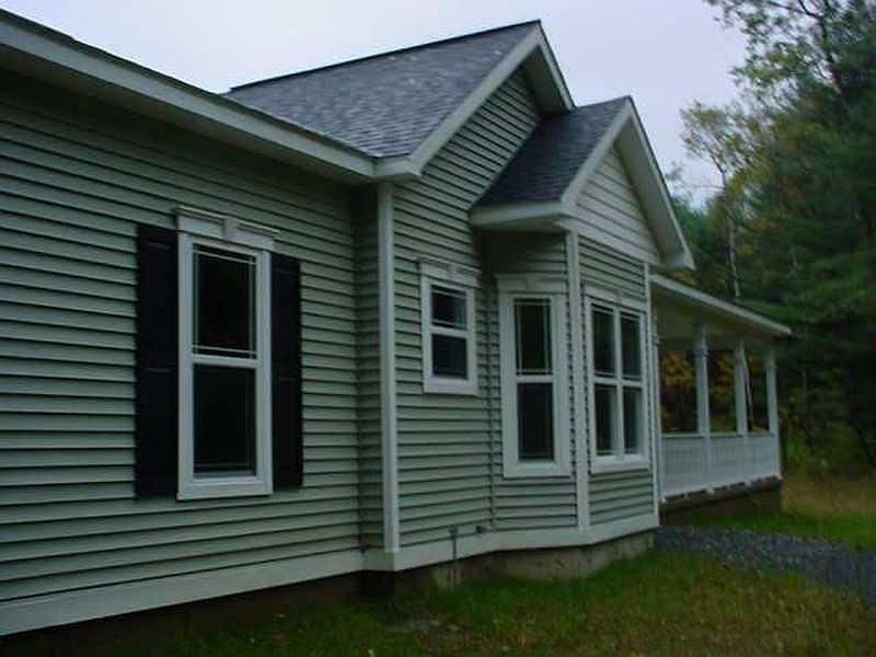 3rd image of 158 HAND HILL Road