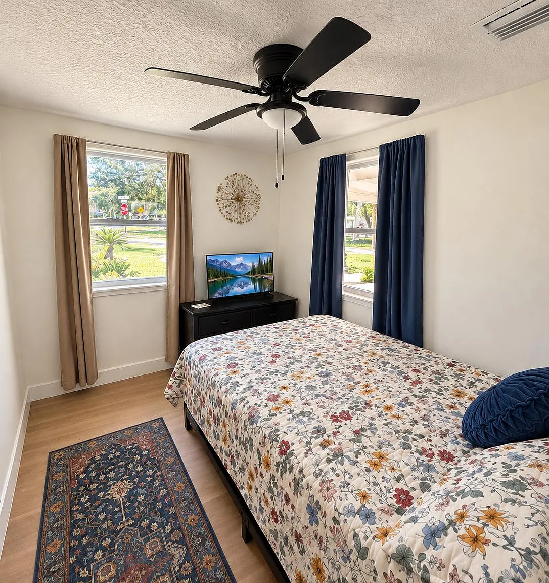 4 bed, 2.0 bath, 1120 sqft, $879 — Photo 2