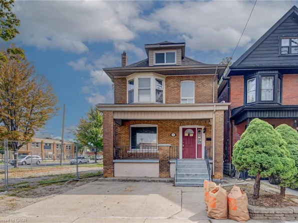 5 Barnesdale Ave S, Hamilton, ON L8M 2V1