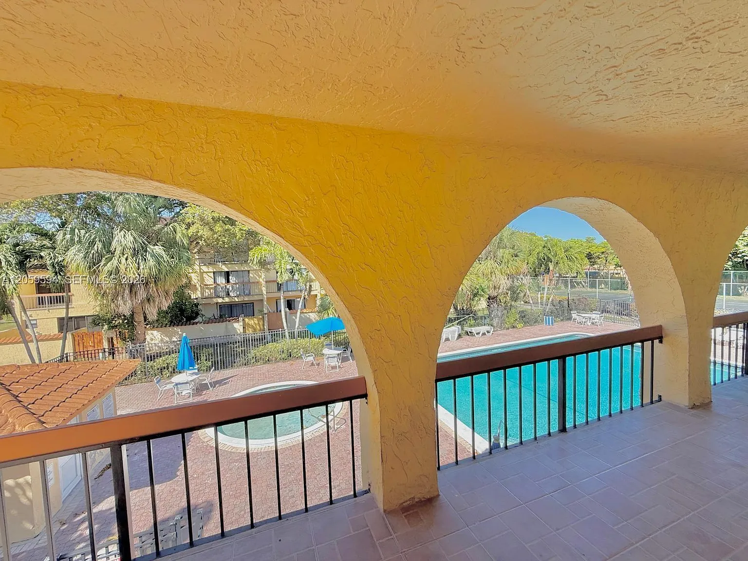 Del Rio Village North — Photo 2