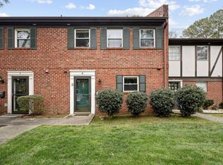 5809 Nottoway Ct APT B, Raleigh, NC 27609