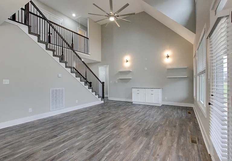 128 Riverbend Dr — Photo 21
