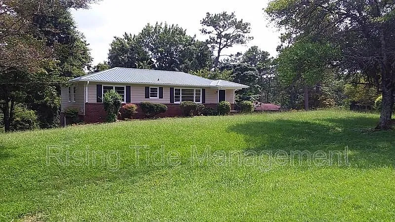 Building Photo - 7001 Rowan Rd