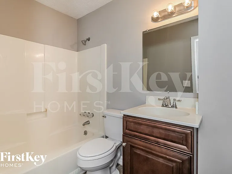 3762 Cambridge Dr SW — Photo 14