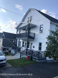623 Center St, Dunmore, PA, 18512