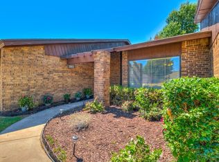 2011 Lankestar Way, Yukon, OK 73099