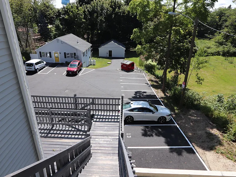 20B Whipple Rd #20-B — Photo 44