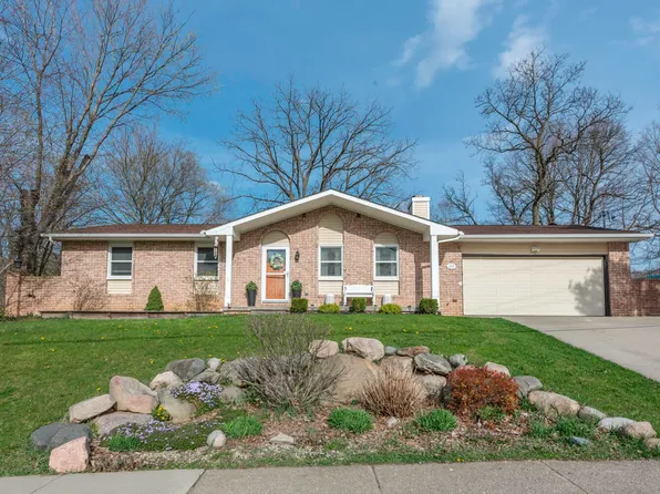 459 S 3rd St, Brighton, MI 48116
