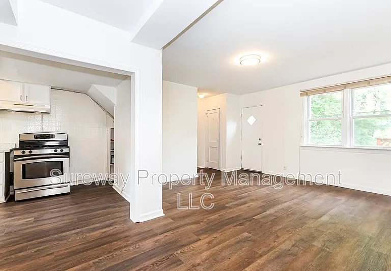739 Pennsylvania Ave — Photo 4