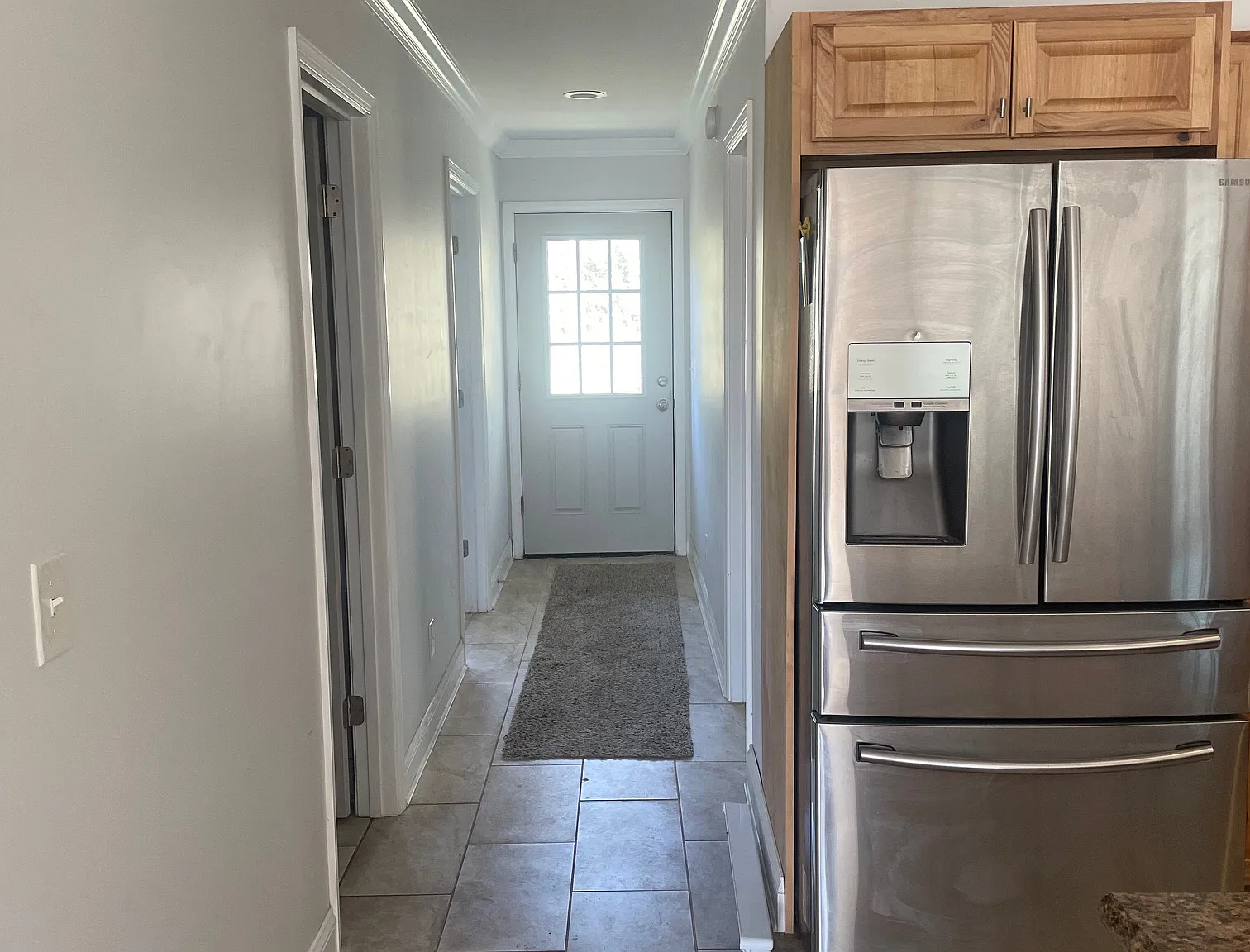 3 bed, 1630 sqft, $1,900 — Photo 2