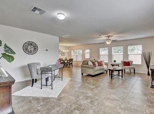 100 Housefinch Loop, Leander, TX 78641