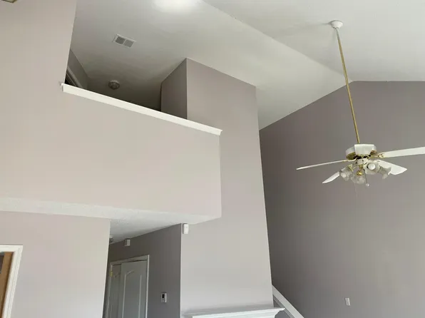 6792 Meadow Chase Ln, Memphis, TN 38115