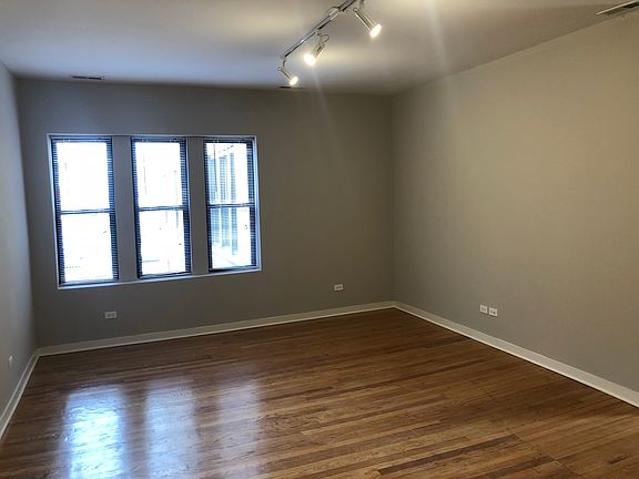 5th image of 4816 N Monticello Ave #3