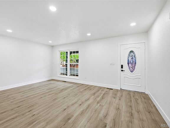 5th image of 1458 S Zeno Way