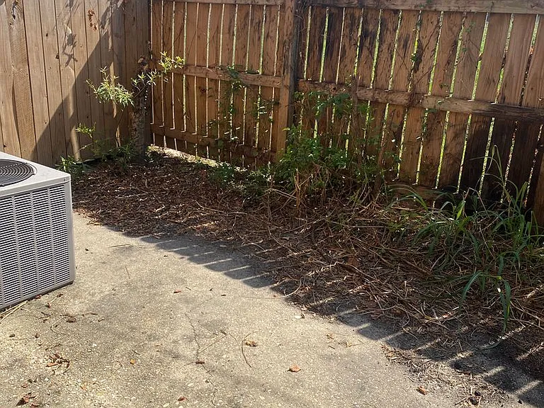 1408 Jade Ave — Photo 12