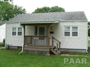 1414 N Cutright St, Chillicothe, IL