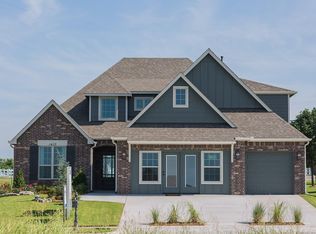 1410 E New Orleans Pl, Broken Arrow, OK 74011