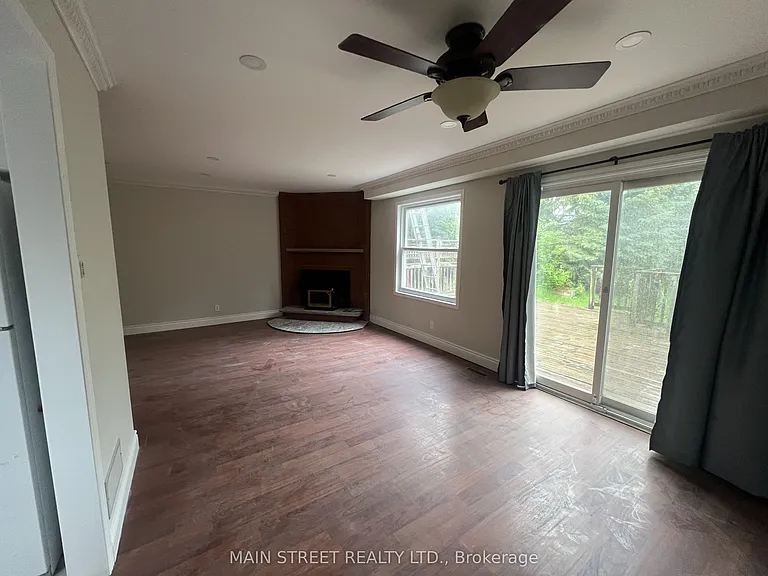 14 Ailsa Dr — Photo 10