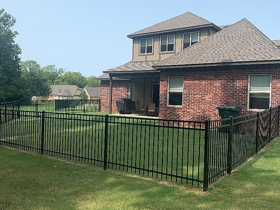 4th image of 407 Cog Hill Ct