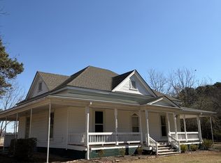 411 Latham Ln, Dunn, NC 28334